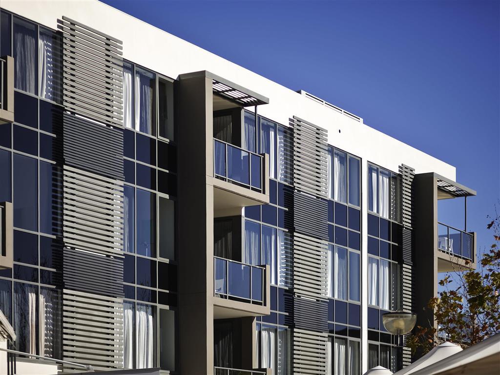 East Perth Suites Hotel Eksteriør billede