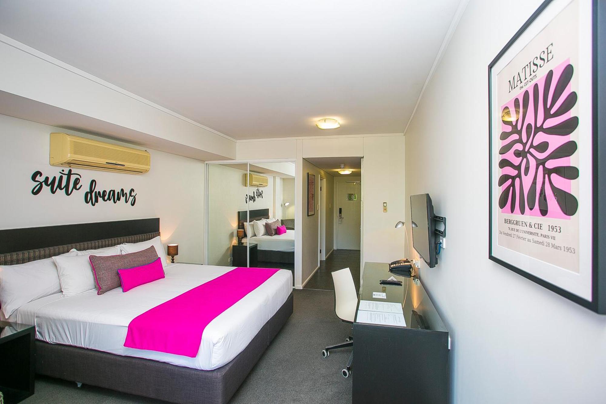 East Perth Suites Hotel Eksteriør billede
